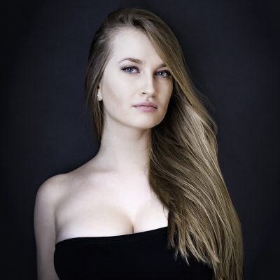 Kristina Miller – Piano | Ars Luminae